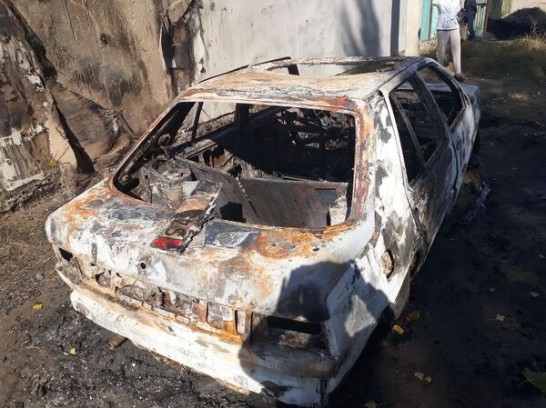 Поджог автомобилей в селе Маевка Аламудунского района - Sputnik Кыргызстан