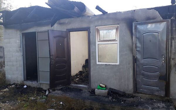Последствия массового поджога в селе Маевка - Sputnik Кыргызстан