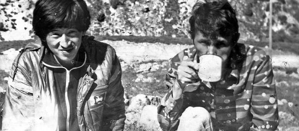 Архивные фотографии новоизбранного президента КР Сооронбая Жээнбекова - Sputnik Кыргызстан