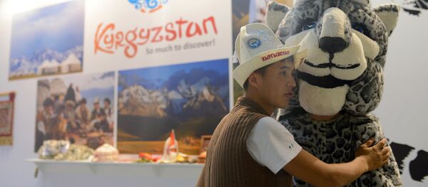 XIX Всемирный фестиваль молодежи и студентов. День второй - Sputnik Кыргызстан