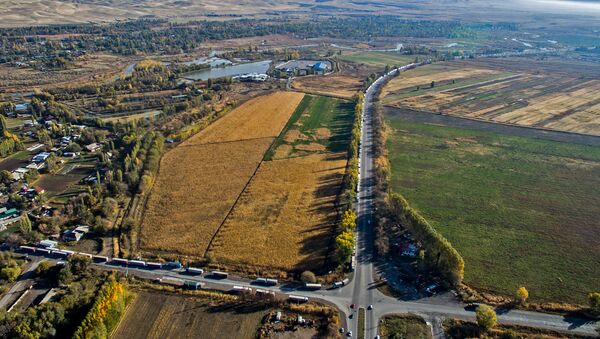 Ситуация на КПП Ак-Тилек на кыргызско-казахской границе - Sputnik Кыргызстан