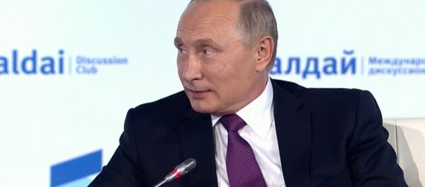 Путин рассказал анекдот про разорившегося олигарха - Sputnik Кыргызстан