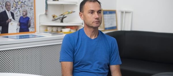 Мастер спорта международного класса по альпинизму Михаил Михайлов во время интервью Sputnik Кыргызстан - Sputnik Кыргызстан