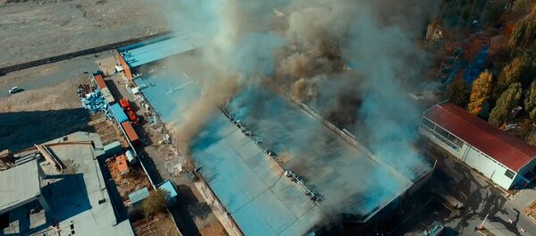 Бишкекте бир нече кафе күйүп кетти. Өрттүн асмандан көрүнүшү - Sputnik Кыргызстан