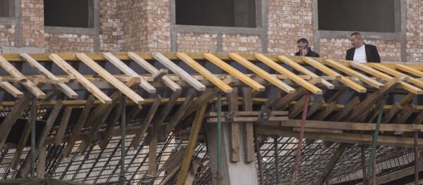 Обрушение части строящегося здания в Бишкеке - Sputnik Кыргызстан