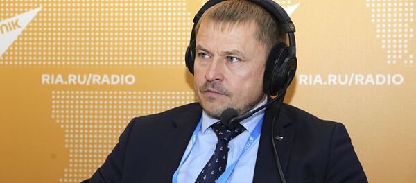 Президент Общероссийской общественной организации малого и среднего предпринимательства Опора России Александр Калинин Президент Общероссийской общественной организации малого и среднего предпринимательства Опора России Александр Калинин - Sputnik Кыргызстан