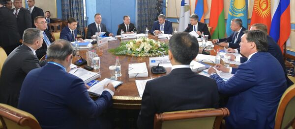 Заседание Евразийского межправительственного совета в Ереване. Заседание Евразийского межправительственного совета в Ереване. - Sputnik Кыргызстан