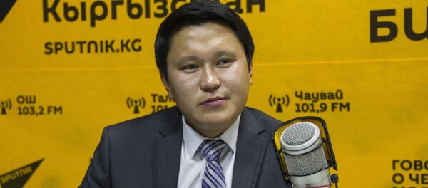 Писатель и акын Бердибек Жамгырчиев - Sputnik Кыргызстан