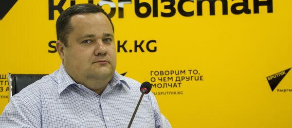 Президент единого правового центра Вигенс Владимир Плужник. Архивное фото - Sputnik Кыргызстан