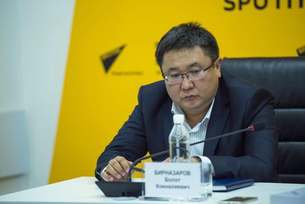 Пресс-конференция по ситуации в торгово-экономических отношениях Кыргызстана и Казахстана - Sputnik Кыргызстан