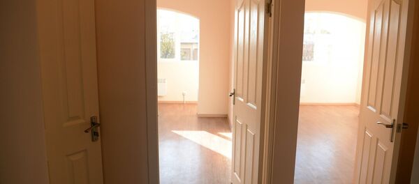 Вручение новых квартир сотрудникам ГКНБ - Sputnik Кыргызстан