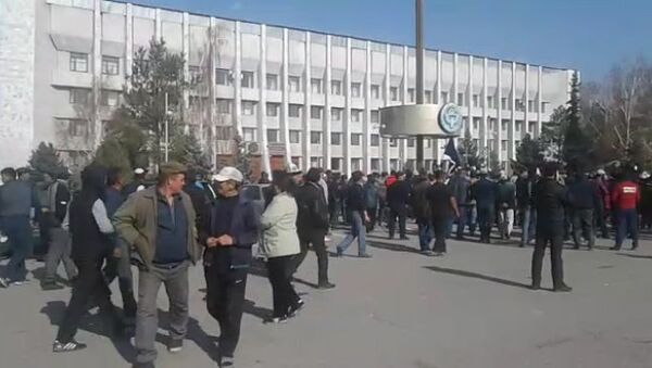 Что было на митинге в центре Таласа — видео - Sputnik Кыргызстан