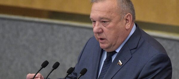 Председатель комитета Госдумы РФ по обороне Владимир Шаманов. Архивное фото Председатель комитета Госдумы РФ по обороне Владимир Шаманов. Архивное фото - Sputnik Кыргызстан