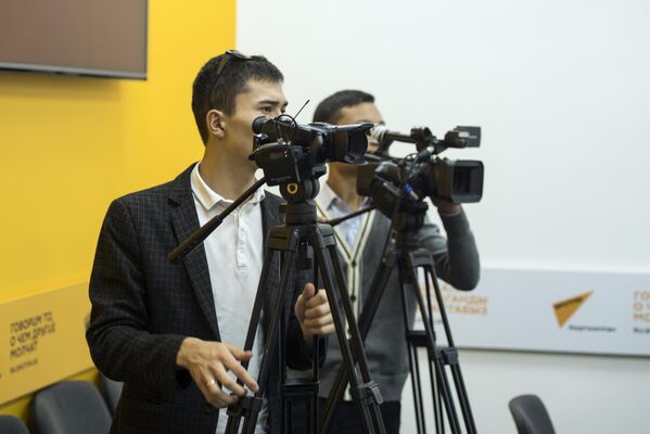 Пресс-конференция В Кыргызстане растет число алкоголиков — о динамике роста и профилактике - Sputnik Кыргызстан