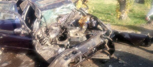 Борбор калаанын Гагарин жана Садырбаев (мурунку Бах — ред.) көчөлөрүнүн кесилишинде үч унаа кагышкан жол кырсыгы болгонун Sputnik Кыргызста агенттигине окуянын күбөсү билдирди - Sputnik Кыргызстан