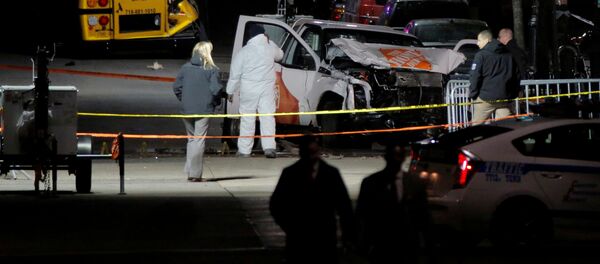 Наезд на велосипедистов и прохожих в Нью-Йорке - Sputnik Кыргызстан