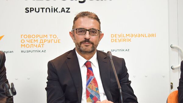 Исполнительный директор Совета по экологическому строительству Фуад Багиров - Sputnik Кыргызстан