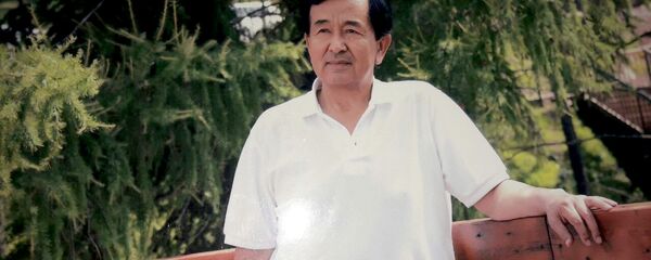 КРдин Эмгек сиңирген артисти, Даңк медалынын ээси, КТРКнын диктору Бактыбек Мамытов - Sputnik Кыргызстан