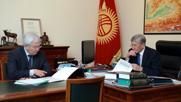Президент Алмазбек Атамбаев принял председателя Национального банка Кубанычбека Кулматова - Sputnik Кыргызстан
