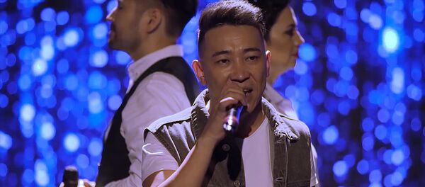 Кайрат Примбердиев и другие звезды КР исполнили кавер-версию песни Лепса - Sputnik Кыргызстан