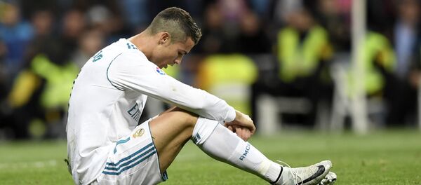 Португальский форвард Реал Мадрида Криштиану Роналду Португальский форвард Реал Мадрида Криштиану Роналду - Sputnik Кыргызстан