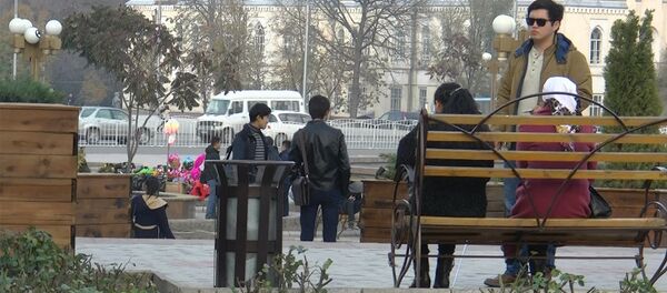 Слепой просит разменять деньги — соцэксперимент в Бишкеке - Sputnik Кыргызстан