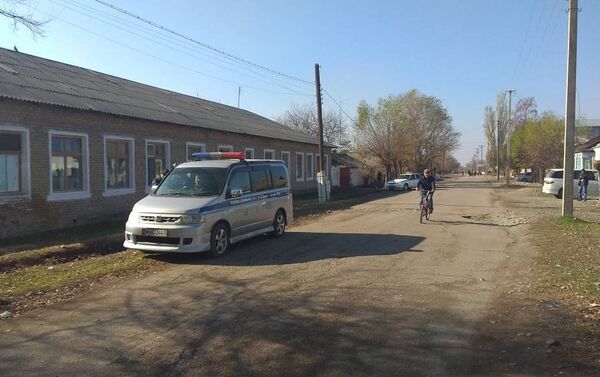 Милиция задержала съемочную группу 5 канала и увезла в ГУВД Токмока, сообщил главный редактор телеканала Дмитрий Ложников - Sputnik Кыргызстан