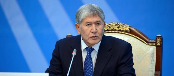 Экс-президент, председатель Социал-демократической партии Кыргызстана Алмазбек Атамбаев. Архивное фото - Sputnik Кыргызстан