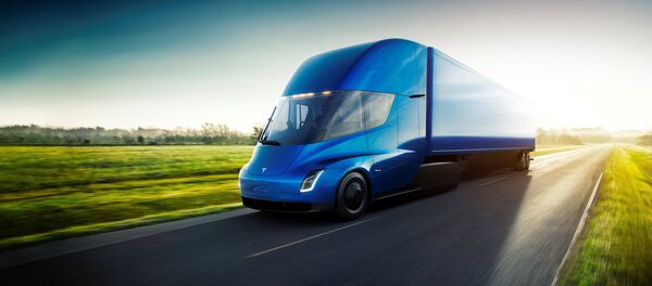 Презентация компанией Tesla Inc. прототипа электрического грузовика Tesla Semi - Sputnik Кыргызстан