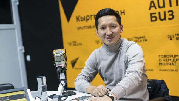 Шоумен и телеведущий Нурсултан Майназаров - Sputnik Кыргызстан