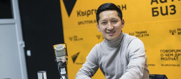 Шоумен и телеведущий Нурсултан Майназаров - Sputnik Кыргызстан