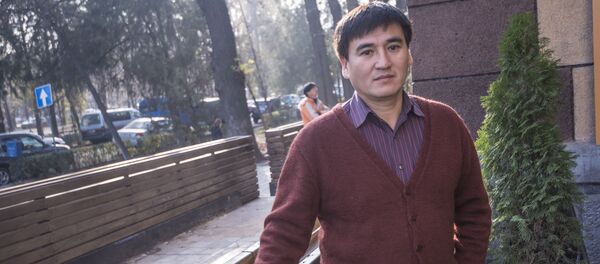 Белгилүү актер Болот Тентимишов Белгилүү актер Болот Тентимишов - Sputnik Кыргызстан