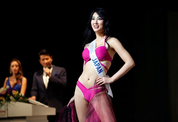 Токиодогу Miss International сулуулар сынагында Япониянын атынан чыккан Натцуки Цуцуи - Sputnik Кыргызстан