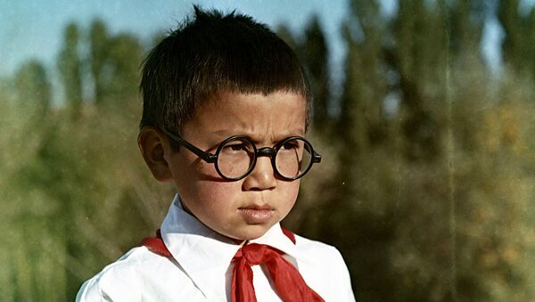 Помните их? Какими стали герои кыргызского кино из нашего детства - Sputnik Кыргызстан
