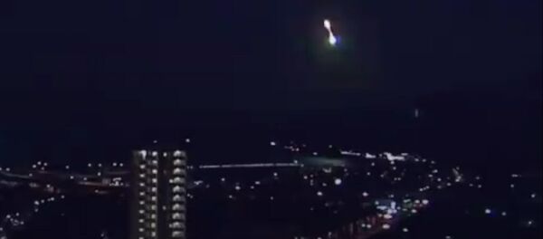 В небе над Японией пролетел невероятный огненный шар — видео - Sputnik Кыргызстан