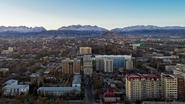 Вид на утренний Бишкек - Sputnik Кыргызстан