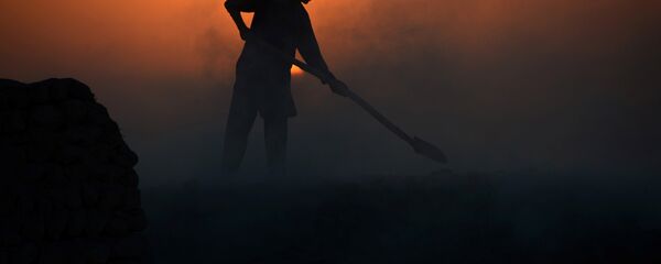 Фабрика мела на окраине Мазари-Шарифа. Афганистан - Sputnik Кыргызстан