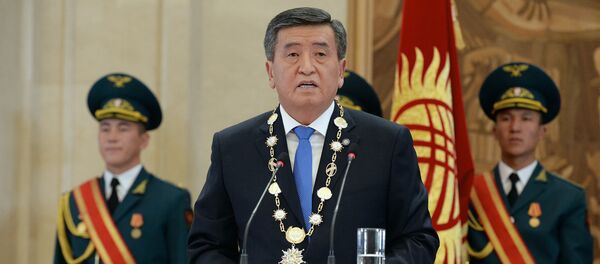 Торжественная церемония официального вступления Сооронбая Жээнбекова в должность президента КР - Sputnik Кыргызстан