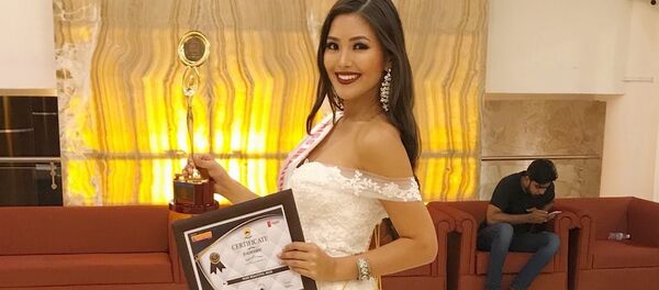 Кыргызстанская модель и телеведущая Айжамал Осмонова - Sputnik Кыргызстан