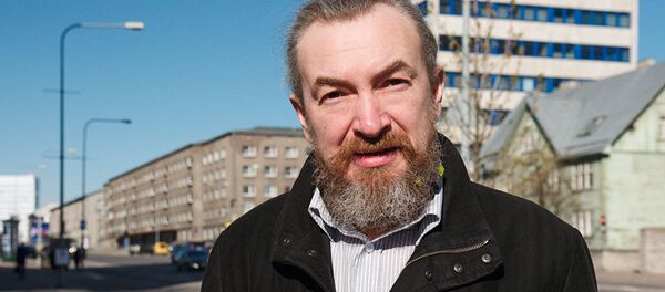 Эстонский антифашист, один из организаторов антивоенных маршей и акции Бессмертный полк — Таллинн Алексей Есаков - Sputnik Кыргызстан