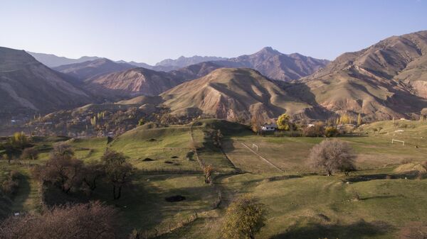 Отделённое село в Джалал-Абадской области. Архивное фото - Sputnik Кыргызстан