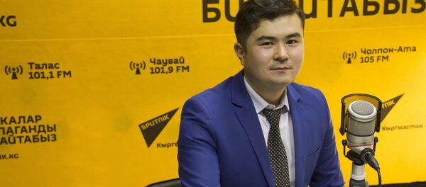 КТРК телеканалындагы Асман вокалдык теледолбоорун катышуучусу Расул Исаков - Sputnik Кыргызстан