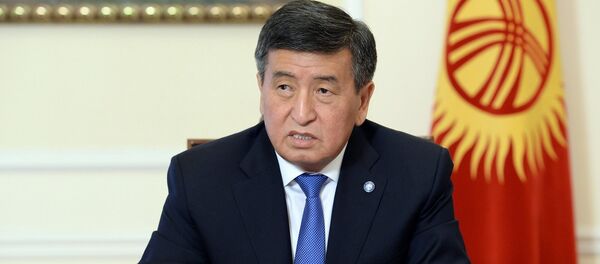 Президент Сооронбай Жээнбековдун архивдик сүрөтү - Sputnik Кыргызстан