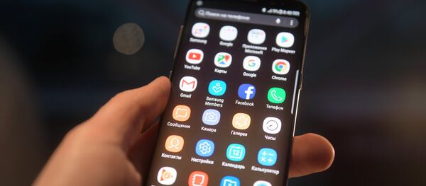 Презентация новой модели смартфона Samsung Galaxy S8 - Sputnik Кыргызстан