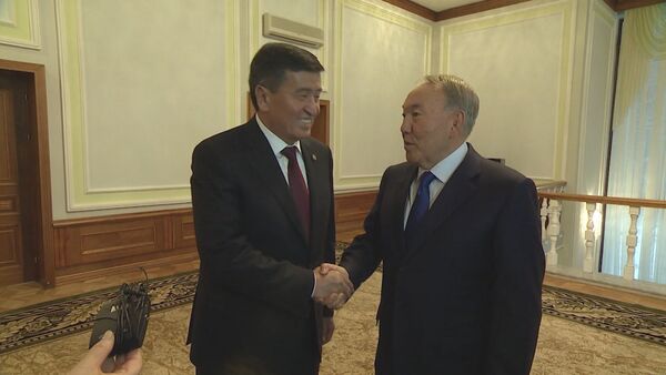 Что сказали журналистам Жээнбеков и Назарбаев — видео - Sputnik Кыргызстан