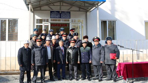 Открытие отдела милиции в селе Мундуз - Sputnik Кыргызстан