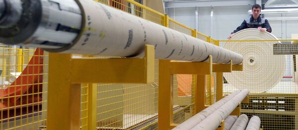 Завод кызматкери. Архив - Sputnik Кыргызстан