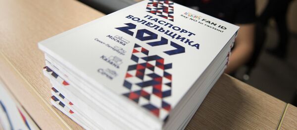 Выдача первых паспортов болельщиков Кубка конфедераций 2017 - Sputnik Кыргызстан