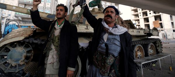 Боевики хуситы в Сане - Sputnik Кыргызстан