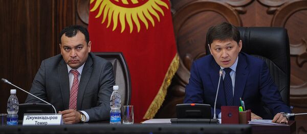 Премьер-министр КР Сапар Исаков Премьер-министр КР Сапар Исаков - Sputnik Кыргызстан